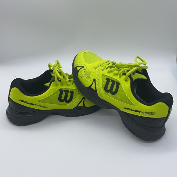 Kids Wilson Rush pro Tennis shoes size 5 - Picture 5 of 5